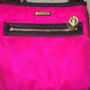 michael kors pink crossbody purse